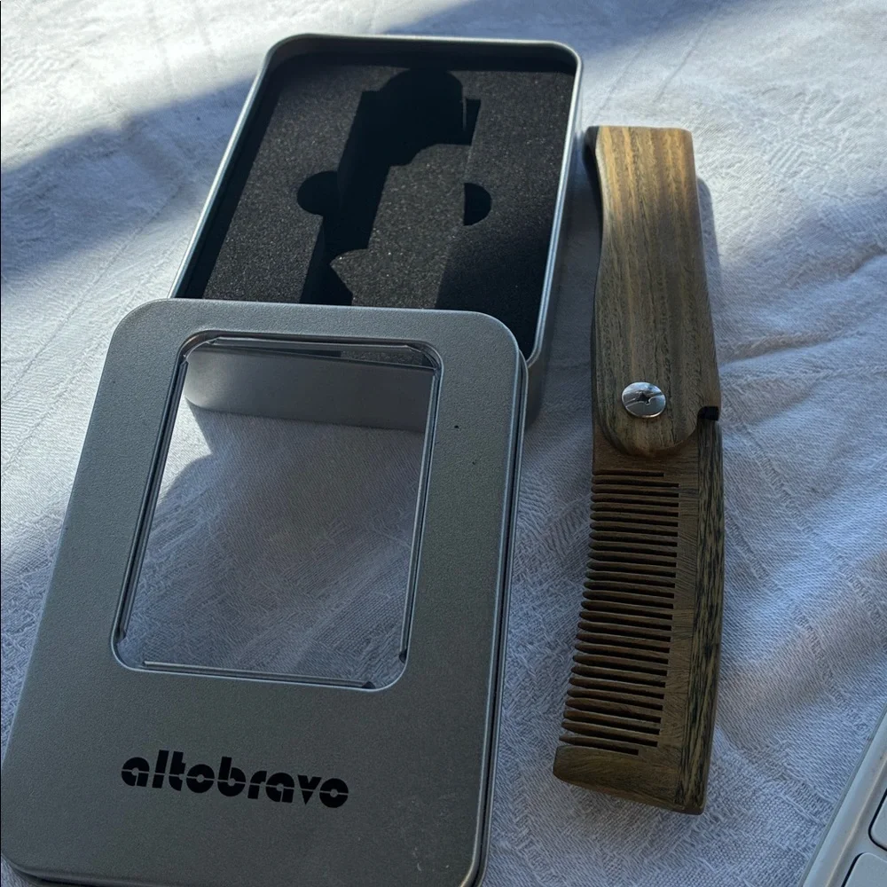 Beard Comb Altobravo Wood /Folding in the Tin Box Wooden Folding Comb GIFT